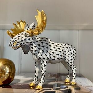 Herend Gold and Black Moose Figurine
